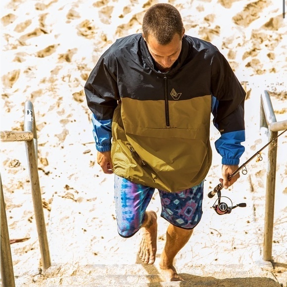 Volcom Boogie Windbreaker Jacket NWT Sz Sm - Picture 3 of 13